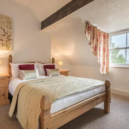 Vakantiehuis 6 Bed In Sz044 *