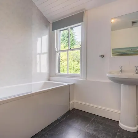 6 Bed In Keswick Oc-sz044 * Braithwaite